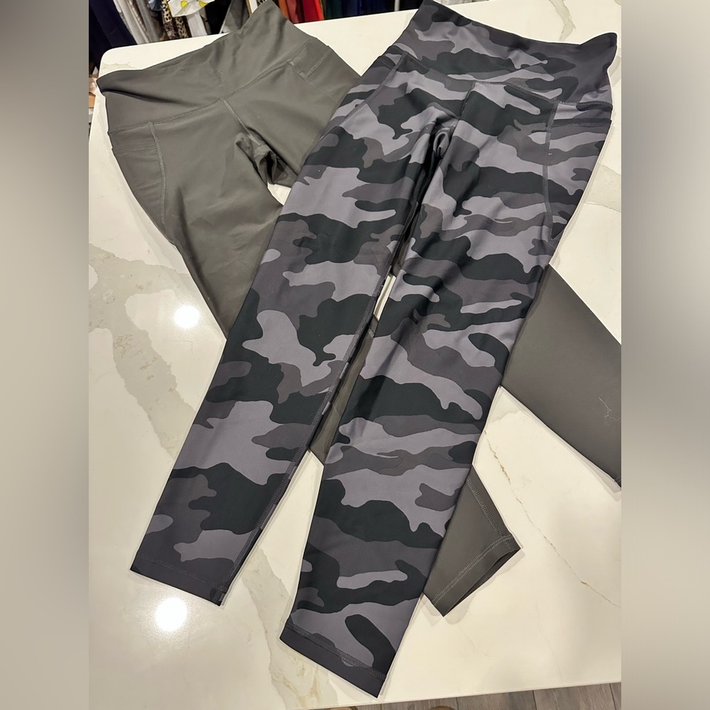2 pairs of old navy leggings with pockets!